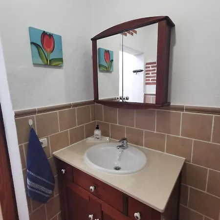 Casa Gloria, Encanto Canario Entre Montana Y Mar בית נופש *